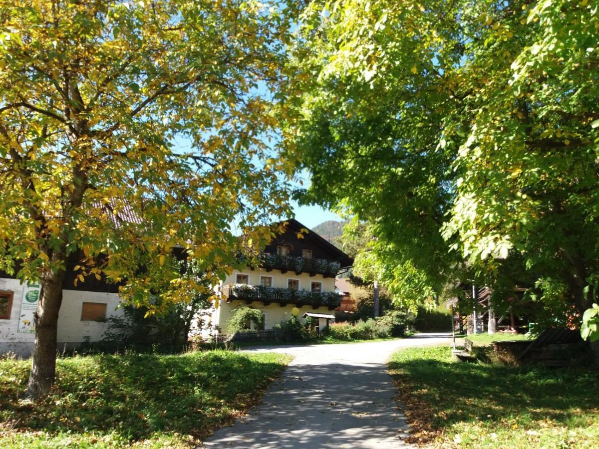 Bed and Breakfast Koestlhof, Familie Hassler Обердраубург Экстерьер фото