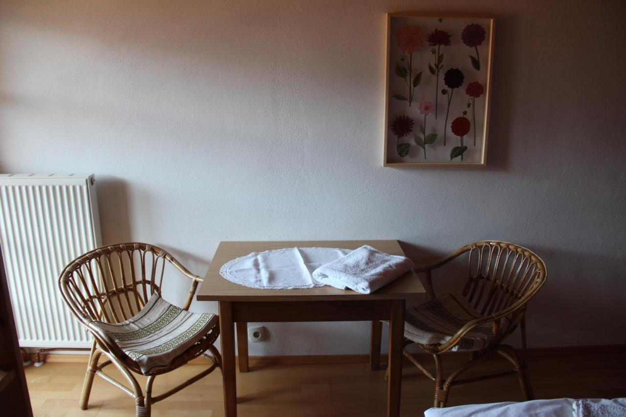 Bed and Breakfast Koestlhof, Familie Hassler Обердраубург Экстерьер фото
