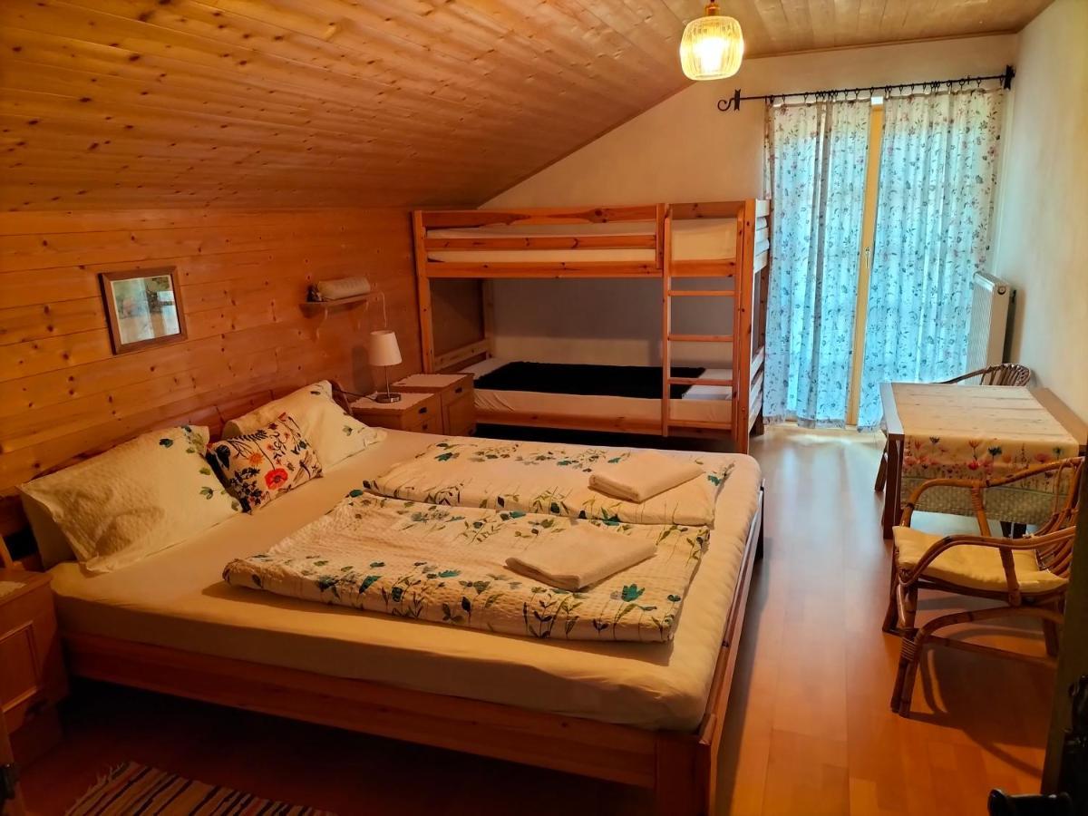 Bed and Breakfast Koestlhof, Familie Hassler Обердраубург Экстерьер фото