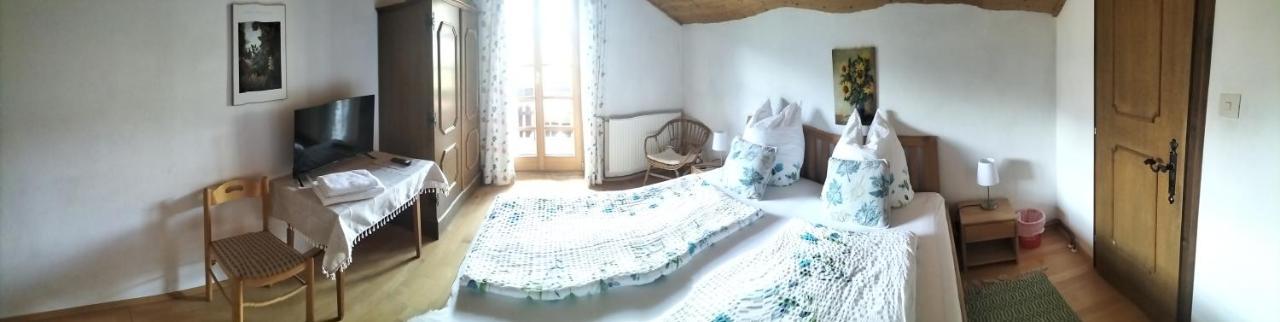 Bed and Breakfast Koestlhof, Familie Hassler Обердраубург Экстерьер фото